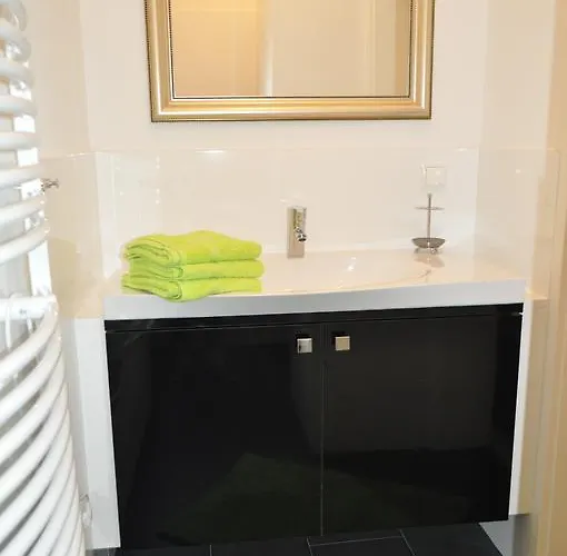 Im Univiertel Mit Garten Apartamento